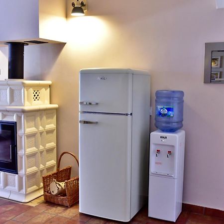바우브자이치 Gosciniec Nowa Wioska B&B 외부 사진