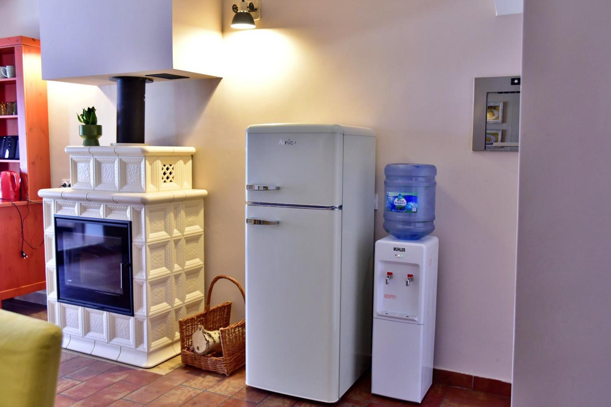 바우브자이치 Gosciniec Nowa Wioska B&B 외부 사진