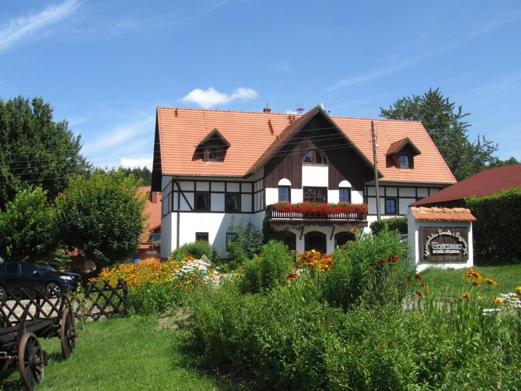 바우브자이치 Gosciniec Nowa Wioska B&B 외부 사진